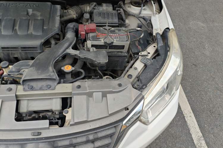 Used Venucia D50 2012 1.6L Manual Comfort Edition Engine Bay Left