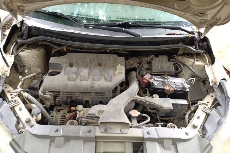 Used Venucia D50 2012 1.6L Manual Comfort Edition Engine Bay