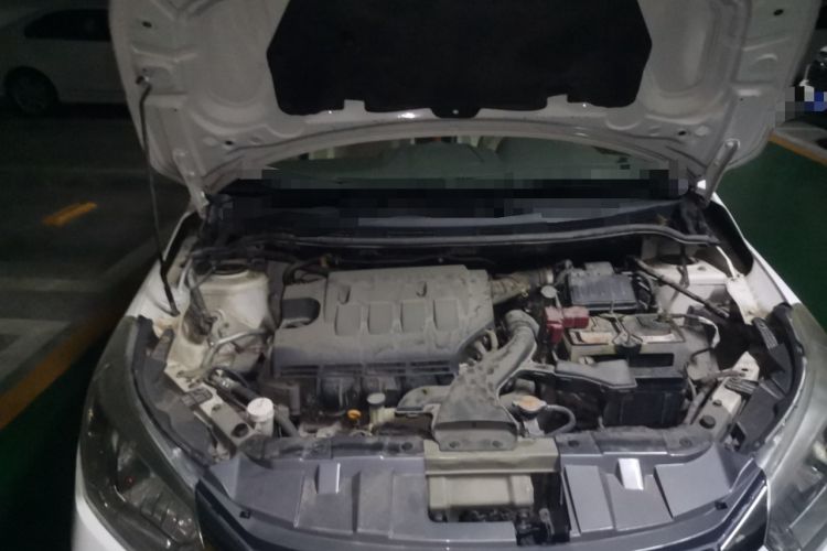 Used Venucia D50 2012 1.6L Manual Comfort Edition Engine Bay