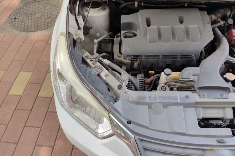 Used Venucia D50 2012 1.6L Manual Comfort Edition Engine Bay Right