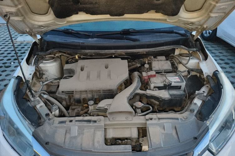 Used Venucia D50 2012 1.6L Manual Luxury Edition Engine Bay