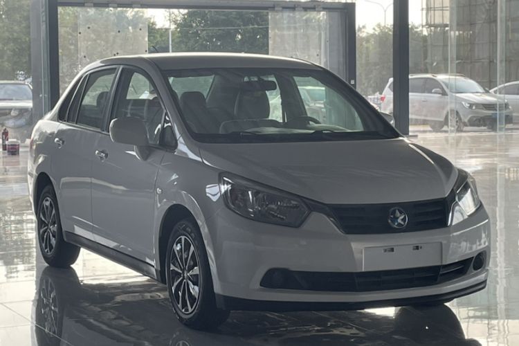 Used Venucia D50 2012 1.6L Automatic Comfort Edition Exterior 1
