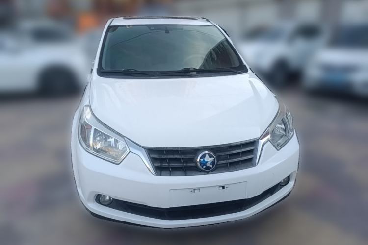 Used Venucia D50 2012 1.6L Manual Luxury Edition Front