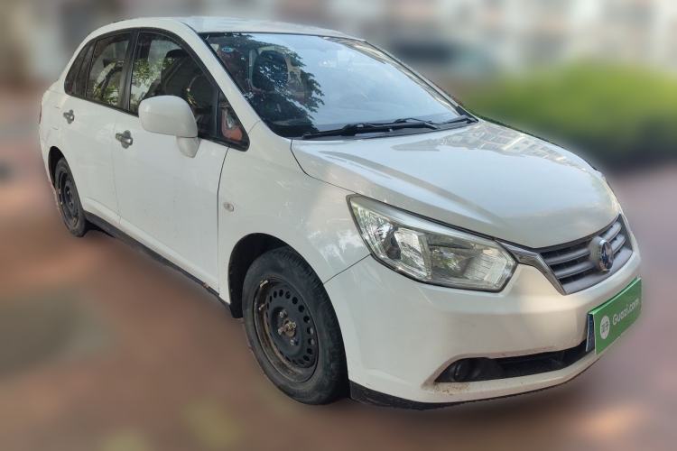 Used Venucia D50 2012 1.6L Manual Comfort Edition Front Right 45 Deg