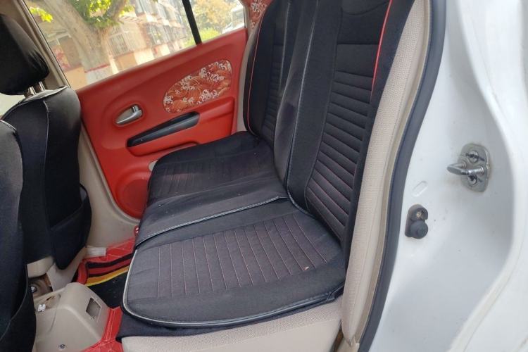 Used Venucia D50 2012 1.6L Manual Comfort Edition Left Rear Seat