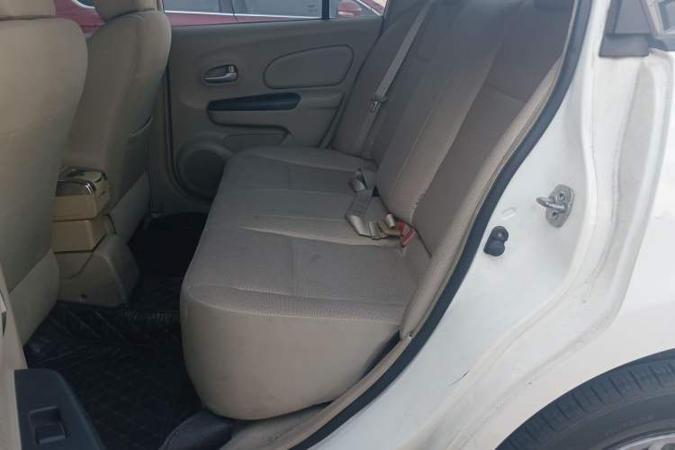 Used Venucia D50 2012 1.6L Manual Comfort Edition Left Rear Seat