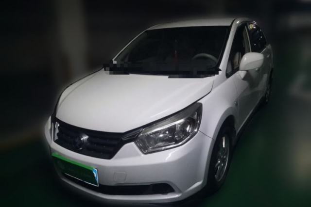 Used Venucia D50 2012 1.6L Manual Comfort Edition