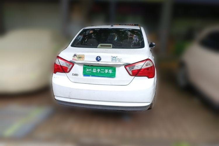 Used Venucia D50 2012 1.6L Manual Comfort Edition Rear