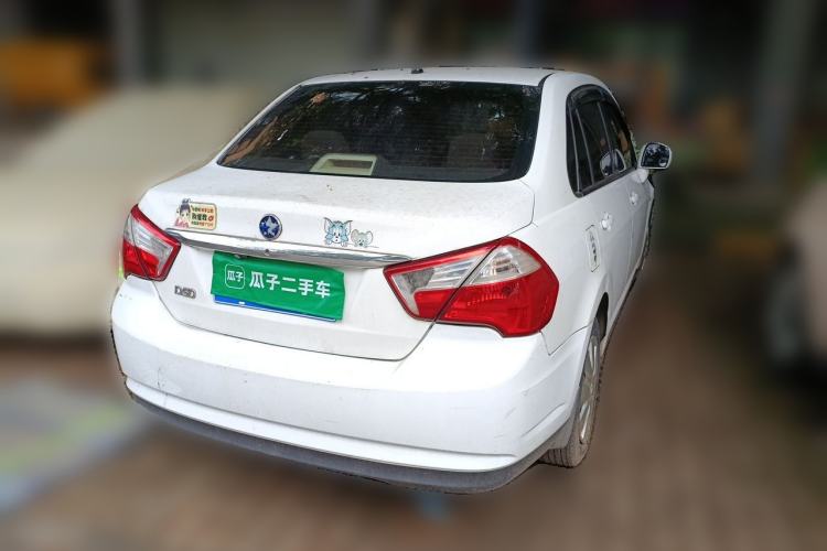 Used Venucia D50 2012 1.6L Manual Comfort Edition Rear Right 45 Deg