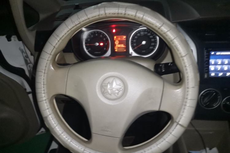 Used Venucia D50 2012 1.6L Manual Comfort Edition Steering Wheel
