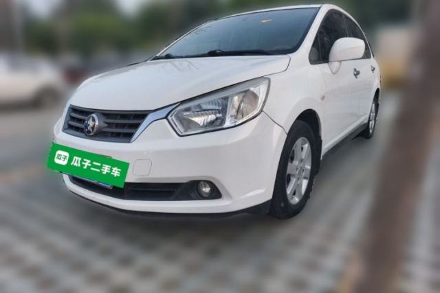 Used Venucia D50 2012 1.6L Manual Luxury Edition