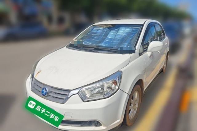 Used Venucia D50 2012 1.6L Manual Comfort Edition