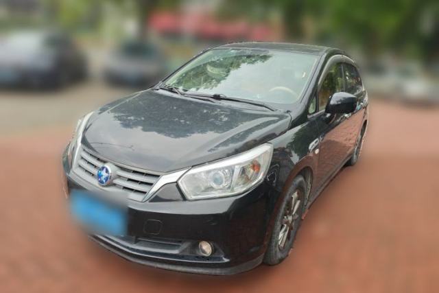 Used Venucia D50 2013 1.6L Automatic Fashion Edition