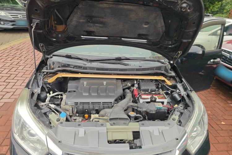 Used Venucia D50 2013 1.6L Automatic Fashion Edition Engine Bay