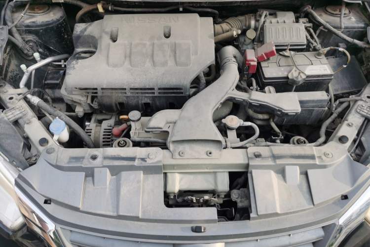 Used Venucia D50 2013 1.6L Manual Luxury Edition Engine Bay