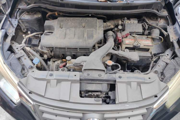 Used Venucia D50 2013 1.6L Manual Luxury Edition Engine Bay