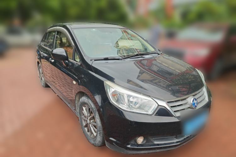 Used Venucia D50 2013 1.6L Automatic Fashion Edition Front Right 45 Deg