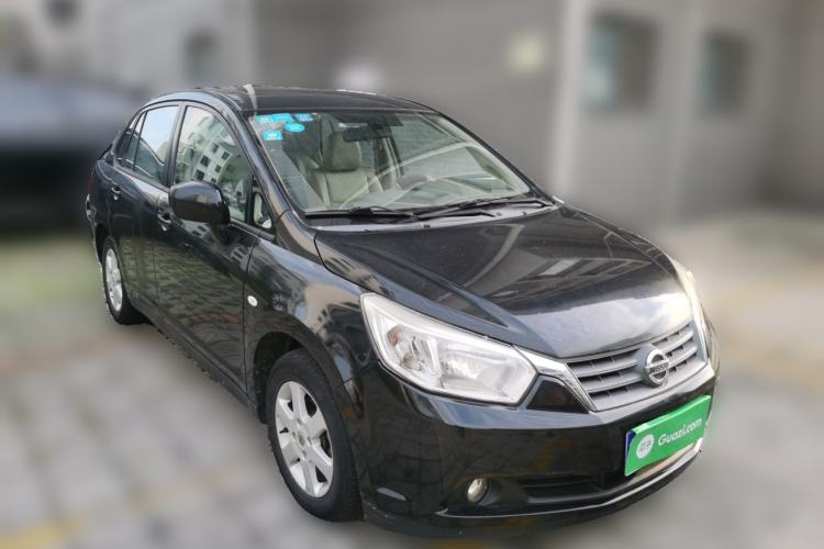 Used Venucia D50 2013 1.6L Manual Luxury Edition Front Right 45 Deg