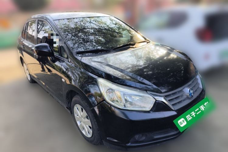 Used Venucia D50 2013 1.6L Automatic Fashion Edition Front Right 45 Deg