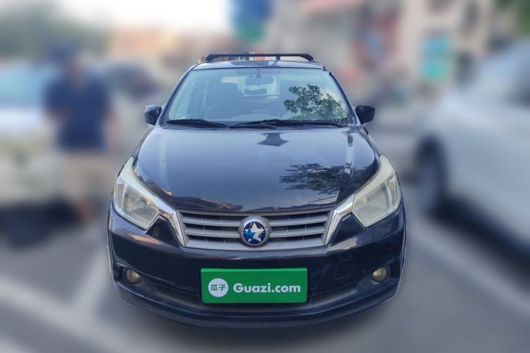 Used Venucia D50 2013 1.6L Manual Luxury Edition Front
