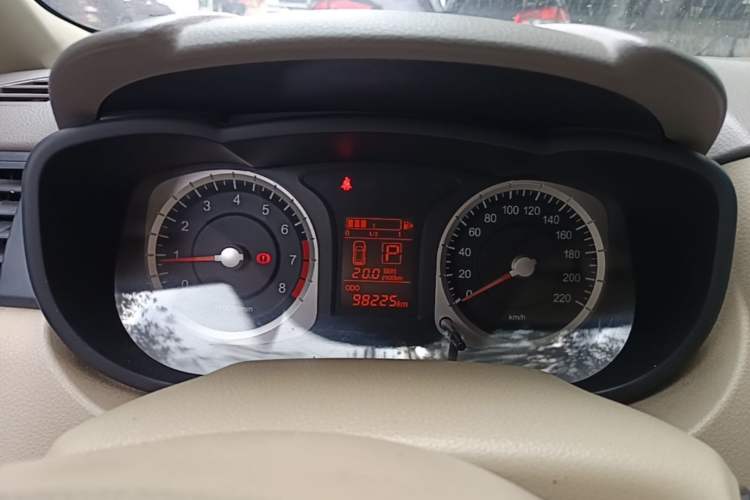 Used Venucia D50 2013 1.6L Automatic Fashion Edition Instrument Cluster