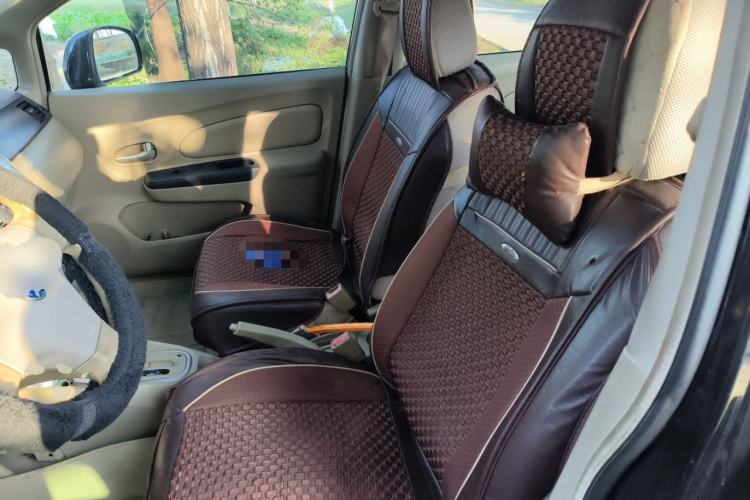 Used Venucia D50 2013 1.6L Automatic Fashion Edition Left Front Seat