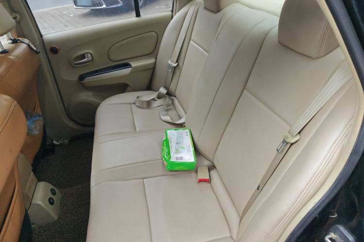 Used Venucia D50 2013 1.6L Automatic Fashion Edition Left Rear Seat
