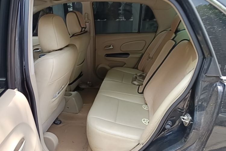 Used Venucia D50 2013 1.6L Automatic Fashion Edition Left Rear Seat
