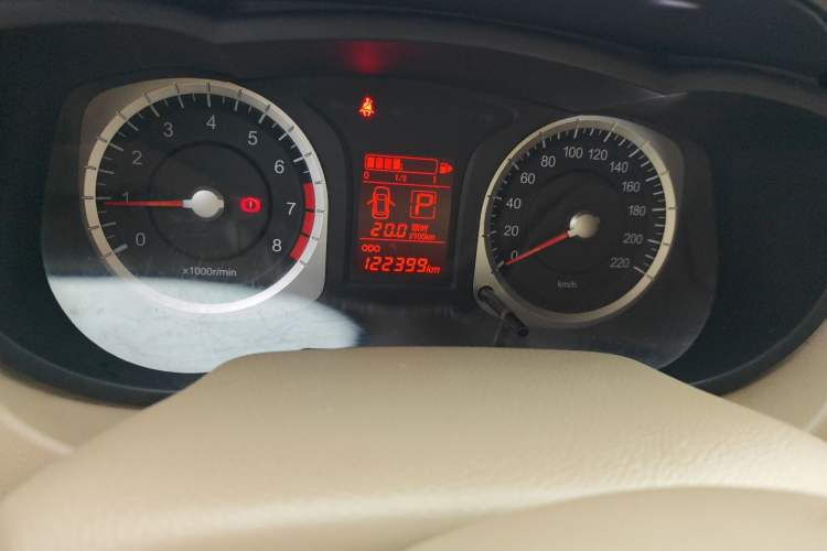 Used Venucia D50 2013 1.6L Automatic Fashion Edition Odometer Close Up