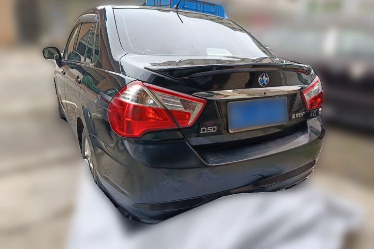 Used Venucia D50 2013 1.6L Manual Luxury Edition Rear Left 45 Deg