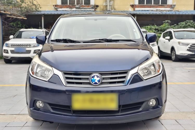 Used Venucia D50 2013 1.6L Automatic Luxury Edition Exterior 1