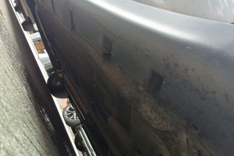 Used Venucia D50 2013 1.6L Automatic Fashion Edition Chassis Front Right