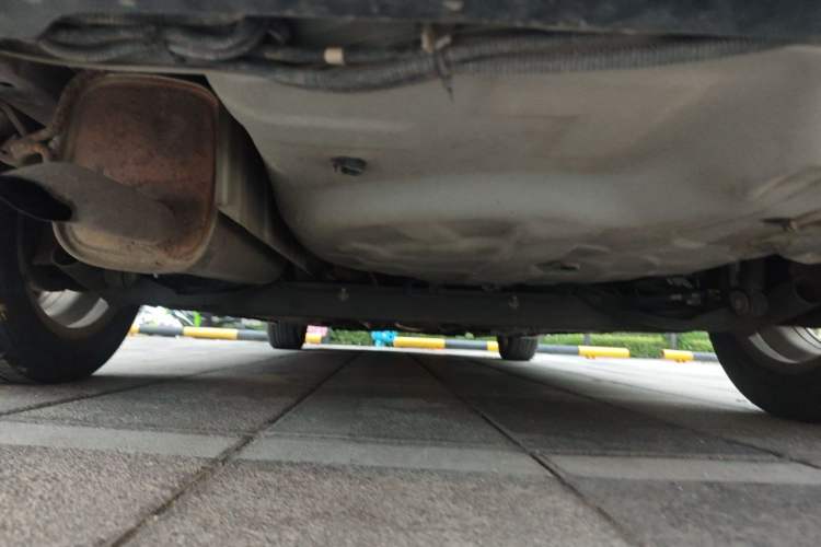 Used Venucia D50 2013 1.6L Manual Luxury Edition Chassis Rear