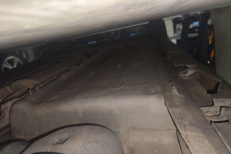 Used Venucia D50 2013 1.6L Manual Luxury Edition Chassis Rear Left