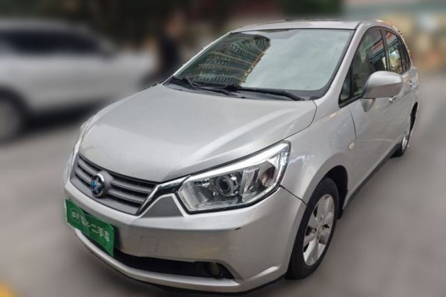 Used Venucia D50 2013 1.6L Manual Luxury Edition