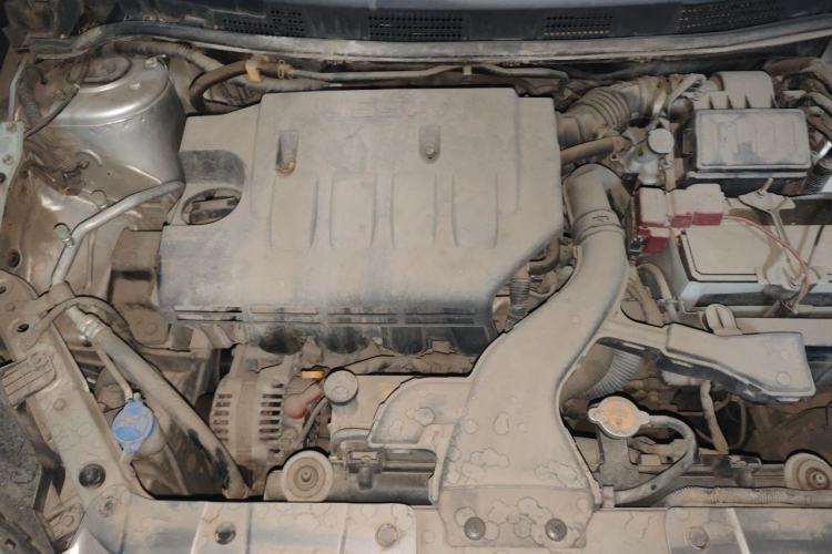 Used Venucia D50 2013 1.6L Manual Luxury Edition Engine Bay