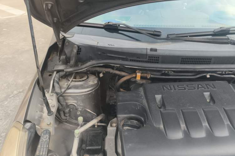 Used Venucia D50 2013 1.6L Manual Fashion Edition Engine Bay Right