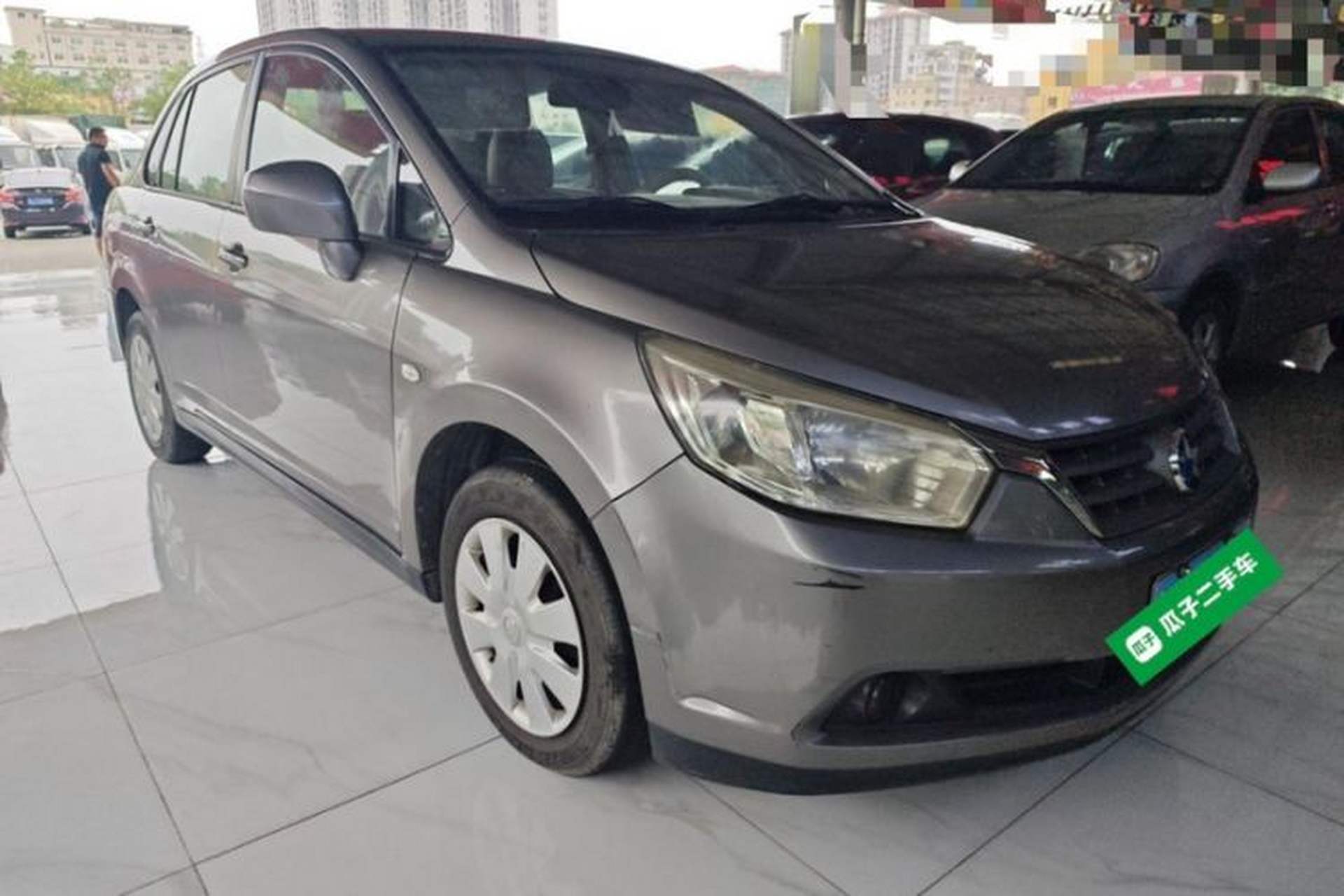 Used Venucia D50 2013 1.6L Automatic Fashion Edition Exterior 5