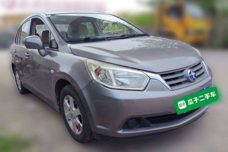 Used Venucia D50 2013 1.6L Manual Fashion Edition Front Right 45 Deg