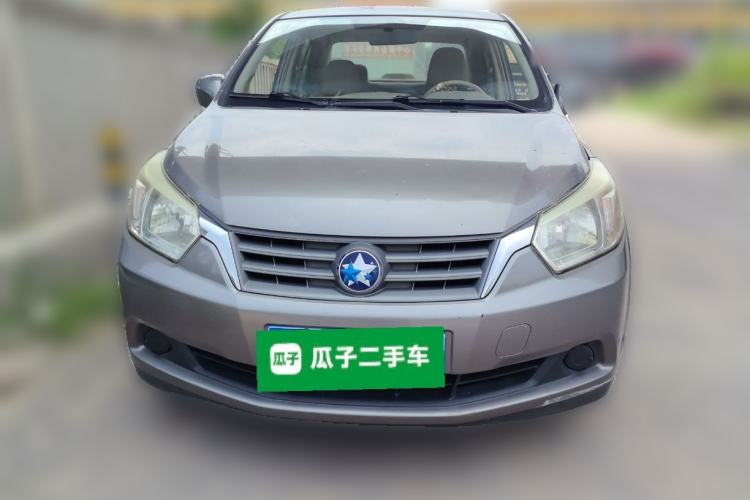 Used Venucia D50 2013 1.6L Manual Fashion Edition Front