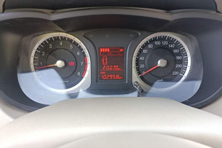 Used Venucia D50 2013 1.6L Manual Fashion Edition Instrument Cluster