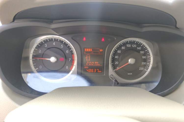 Used Venucia D50 2013 1.6L Manual Fashion Edition Instrument Cluster