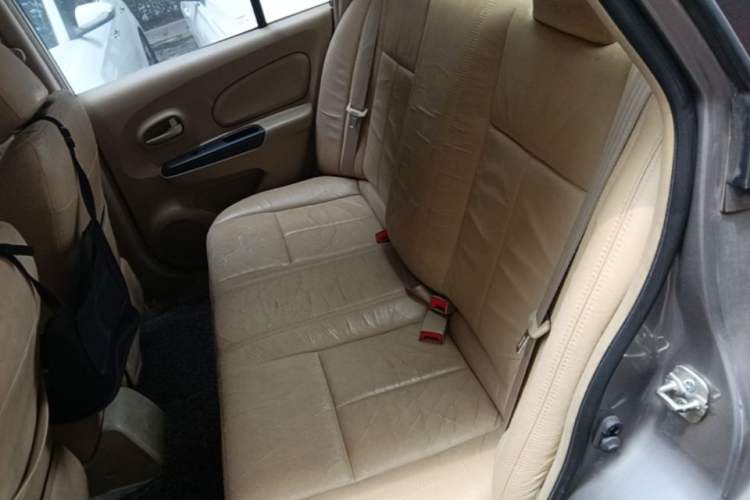 Used Venucia D50 2013 1.6L Automatic Fashion Edition Left Rear Seat
