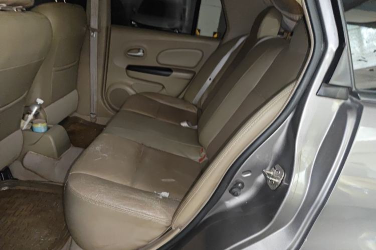 Used Venucia D50 2013 1.6L Manual Fashion Edition Left Rear Seat