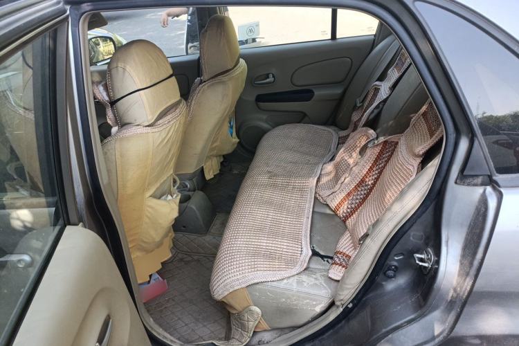 Used Venucia D50 2013 1.6L Manual Fashion Edition Left Rear Seat