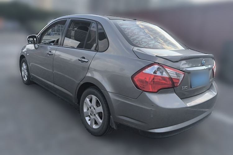 Used Venucia D50 2013 1.6L Manual Luxury Edition Rear Left 45 Deg