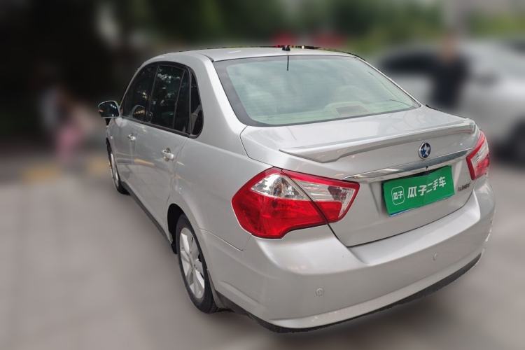 Used Venucia D50 2013 1.6L Manual Luxury Edition Rear Left 45 Deg
