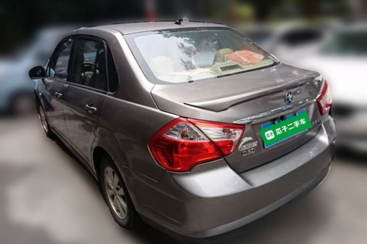 Used Venucia D50 2013 1.6L Automatic Fashion Edition Rear Left 45 Deg
