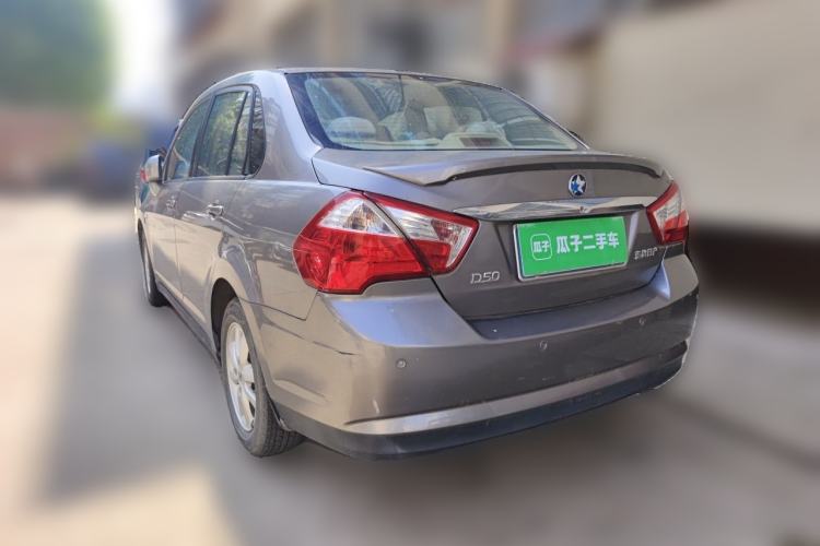 Used Venucia D50 2013 1.6L Manual Fashion Edition Rear Left 45 Deg