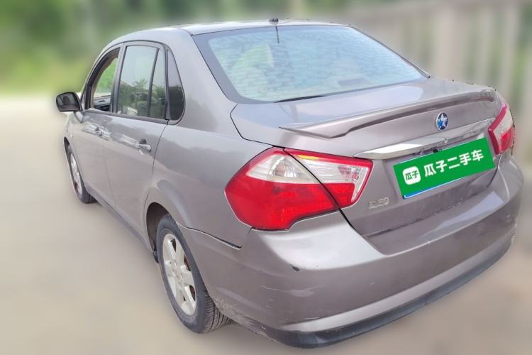 Used Venucia D50 2013 1.6L Manual Fashion Edition Rear Left 45 Deg
